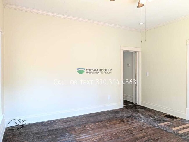 Building Photo - 724 Beall Ave