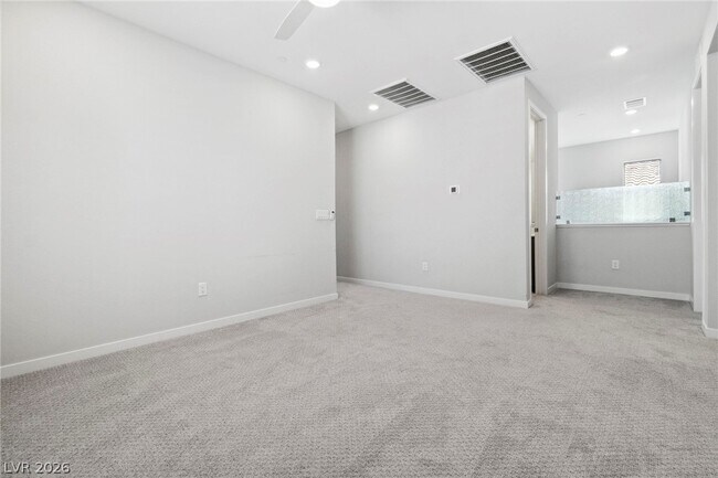Building Photo - 12089 Arrebol Ave
