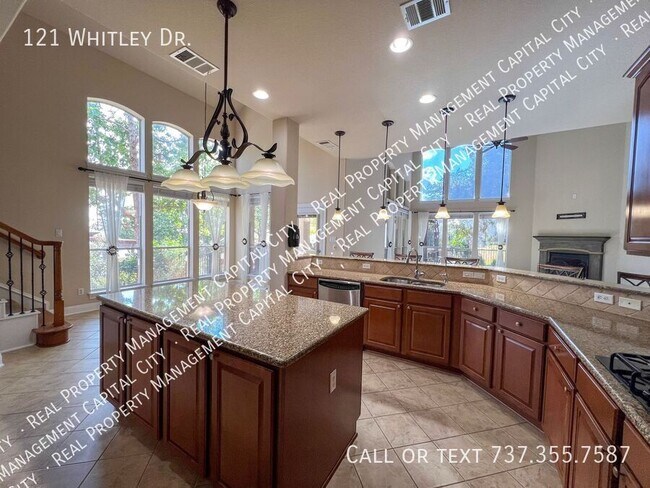 Building Photo - 121 Whitley Dr