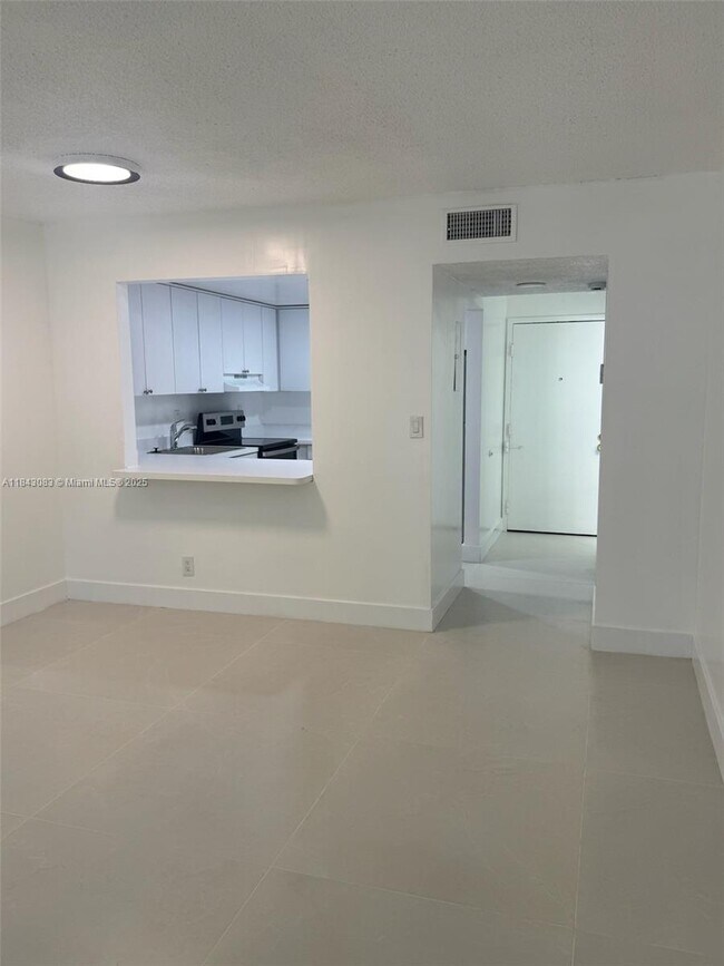 Building Photo - 4394 NW 9th Ave