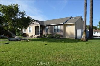 Building Photo - 1415 Broadway