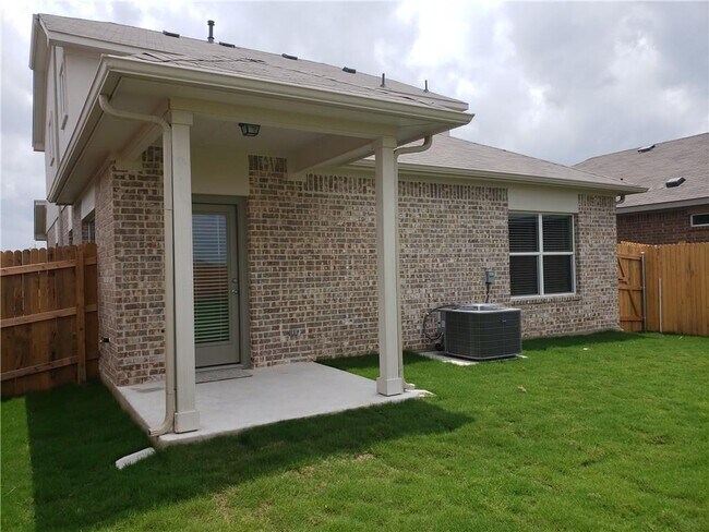 Building Photo - 416 Otto Ave