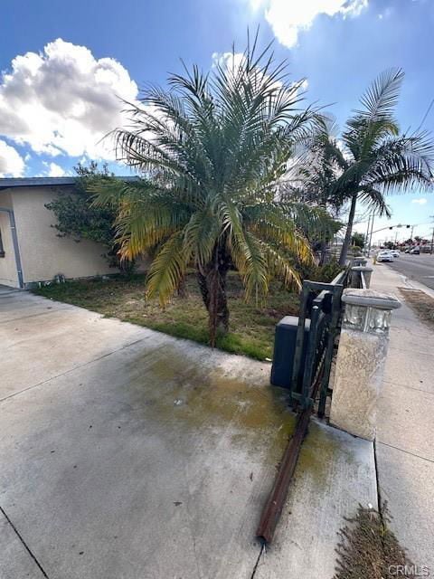 Building Photo - 13652 Edwards St