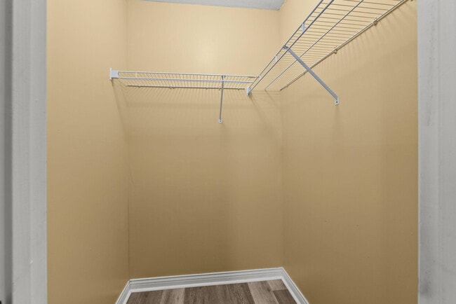 Building Photo - 216 N 2nd St