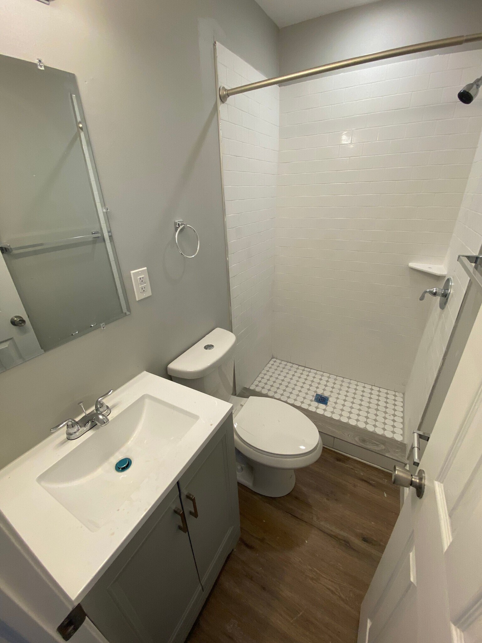 Building Photo - 1229 W Porter St