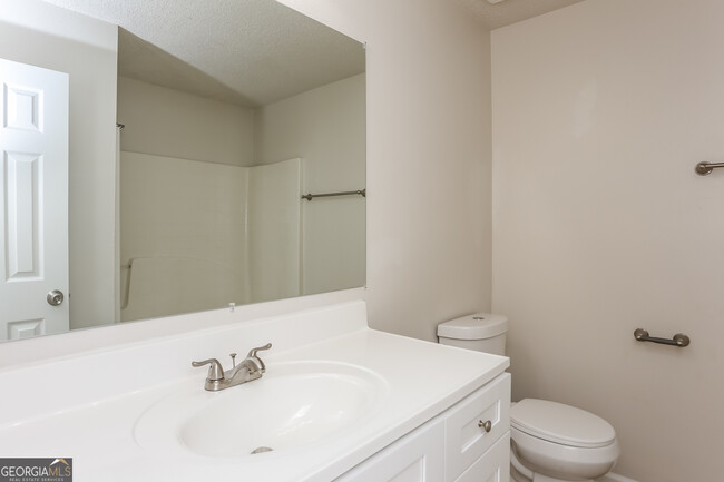 Building Photo - 6802 Browns Mill Walk