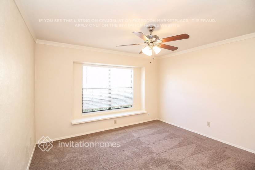 Building Photo - 421 Kingsbridge Dr