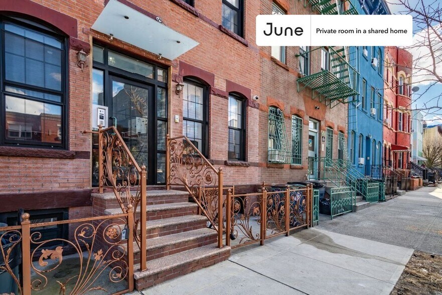 Building Photo - Room in Shared 3 bed/2 bath home in Bushwick