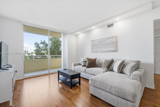 Building Photo - 18800 NE 29th Ave