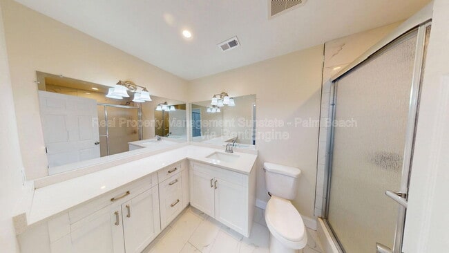 Building Photo - 1080 Summit Pl Cir