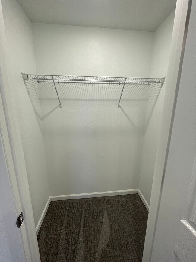 Building Photo - Townhomes Now Available in Strafford MO!