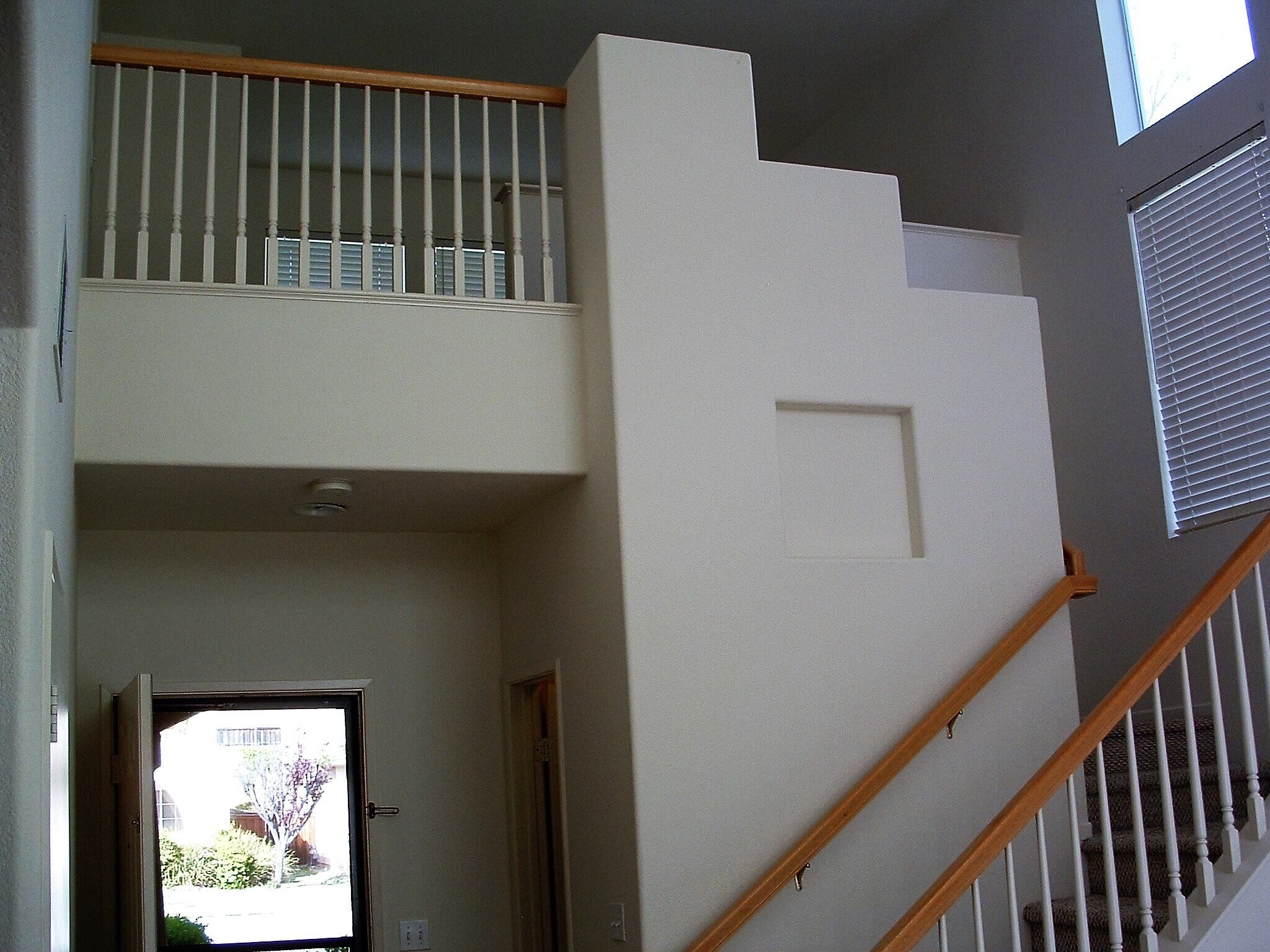 Building Photo - 43075 Avola Ct