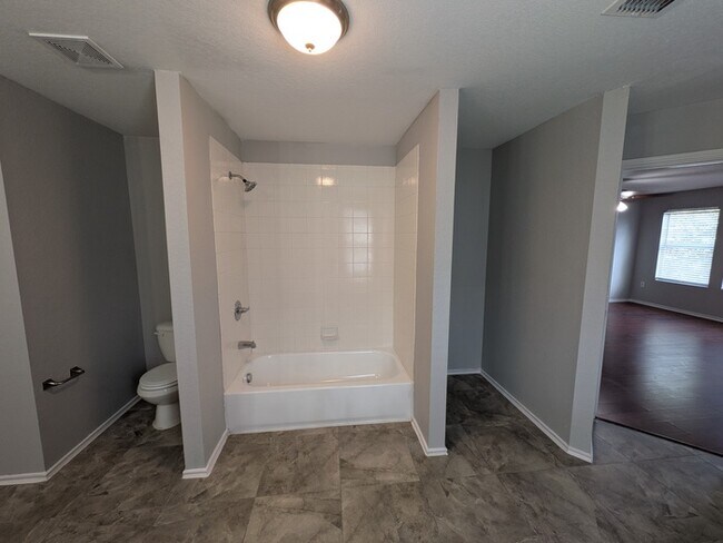 Building Photo - 6130 Wisteria Hill