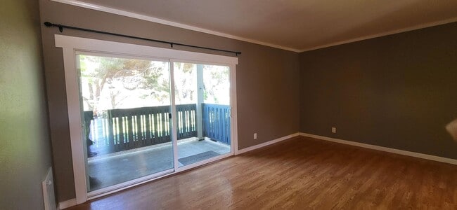 Building Photo - Vallejo Studio available for rent in excel...
