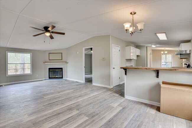 Building Photo - 1261 Lone Oak Ct