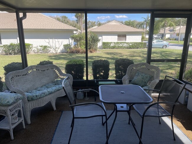 Building Photo - Fully Furnished Golf Course Villa