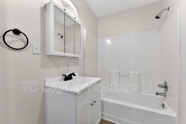 Building Photo - 127 Haymond Hwy