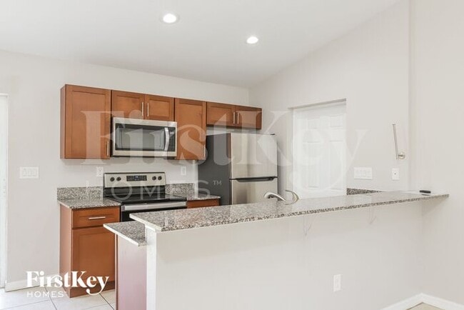 Building Photo - 5473 Wagon Wheel Dr