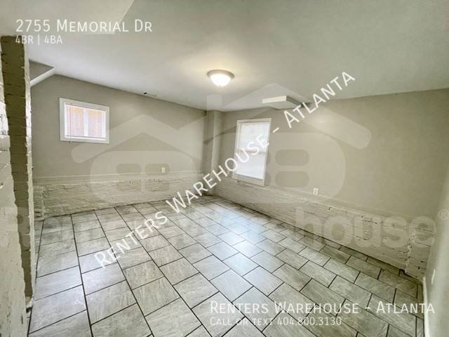 Building Photo - 2755 Memorial Dr SE