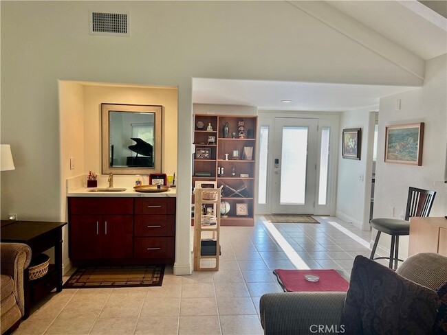 Building Photo - 5438 Via Carrizo