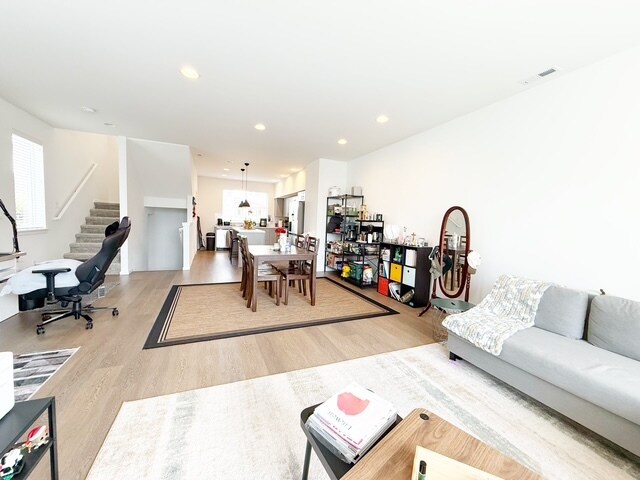 Building Photo - 1090 NW Dragonstone St