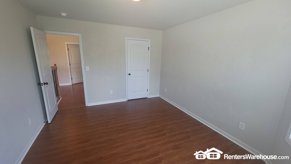 Building Photo - 2851 Summit Valley Dr