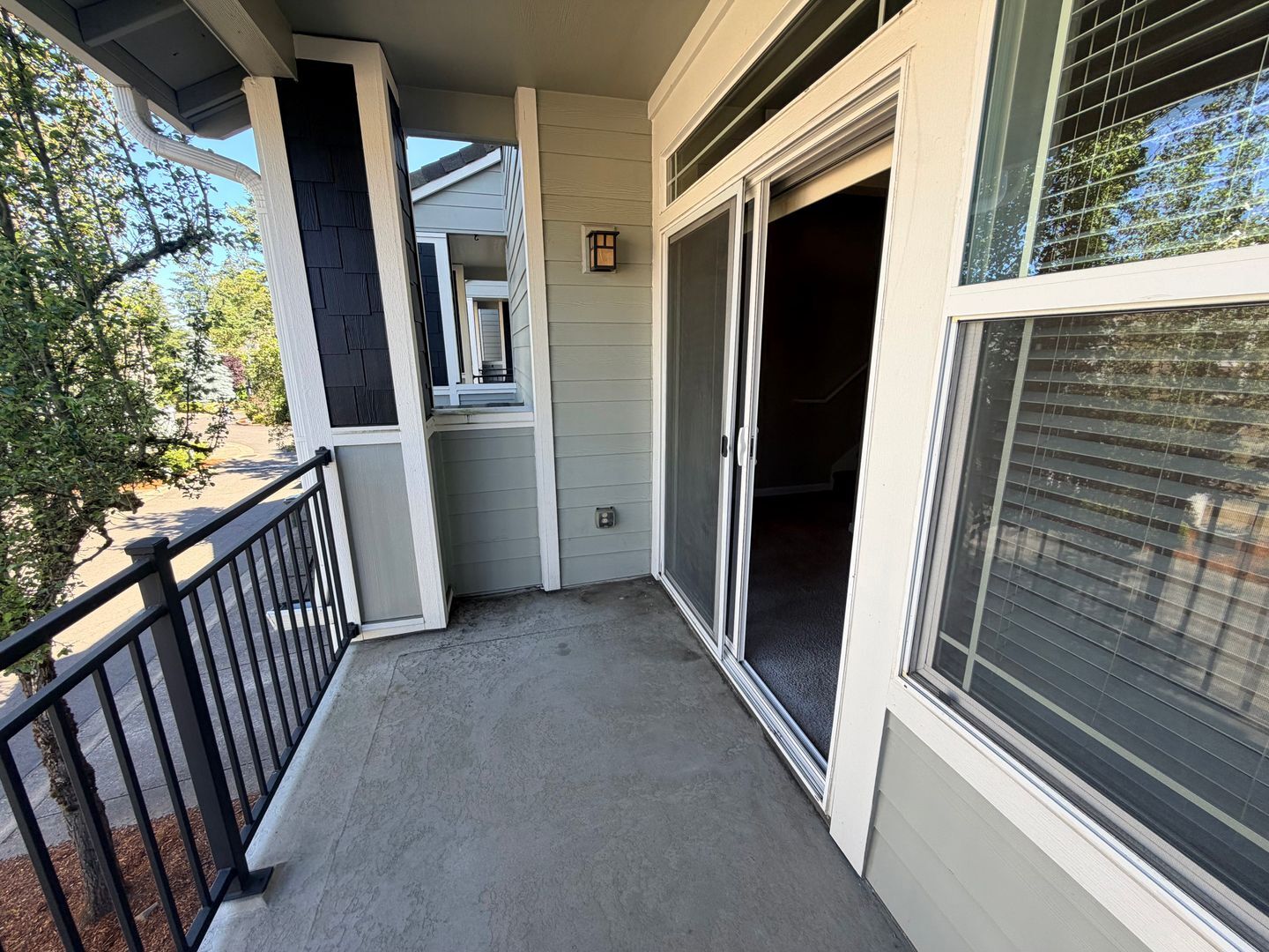 Building Photo - 3640 Summerlinn Dr