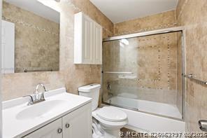 Building Photo - 827 NW 87th Ave