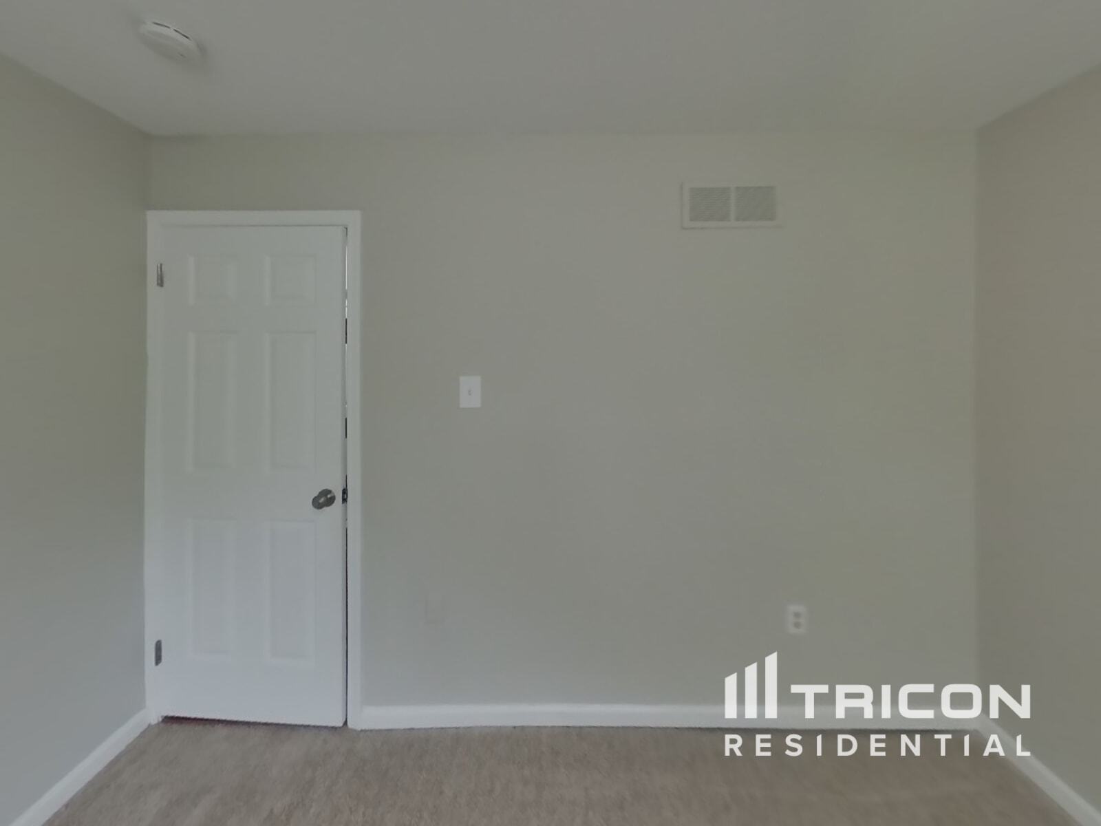 Building Photo - 1568 Hummingbird Ct