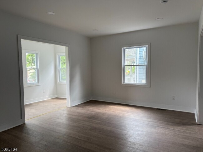 Building Photo - 186 Harrison Ave