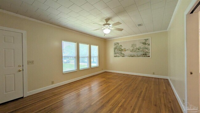 Building Photo - 3826 N 11th Ave