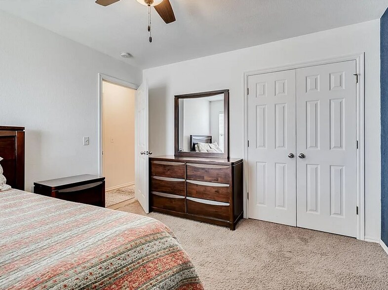 Building Photo - 2221 NW 199th St