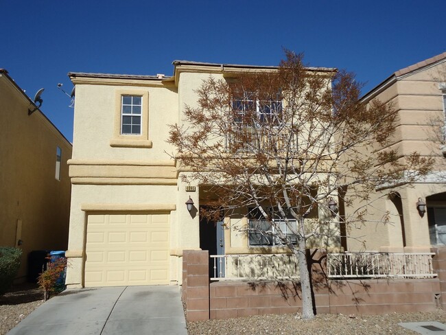 Primary Photo - Beautiful two story house at SW area