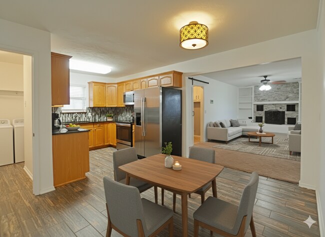 Building Photo - 4914 SE Hardin Ave