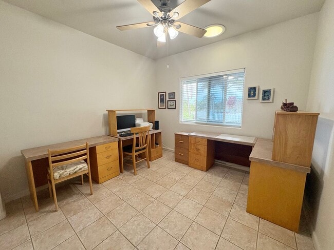 Building Photo - 3 Bedroom 2 Bathroom with 2 Car Garage