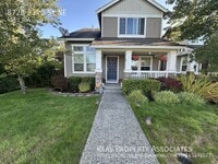 Building Photo - 8728 23rd St NE