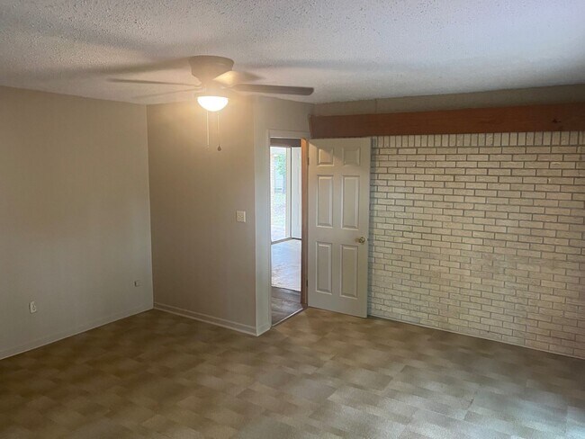 Building Photo - 288 Prince Reaper Rd
