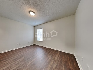 Building Photo - 619 Resinwood Rd