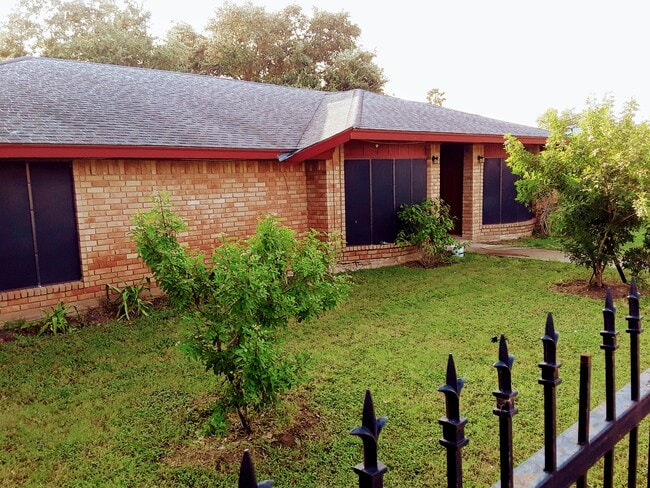 Building Photo - 6301 Well Spring Rd