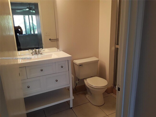 Building Photo - 8446 Coral Lake Way