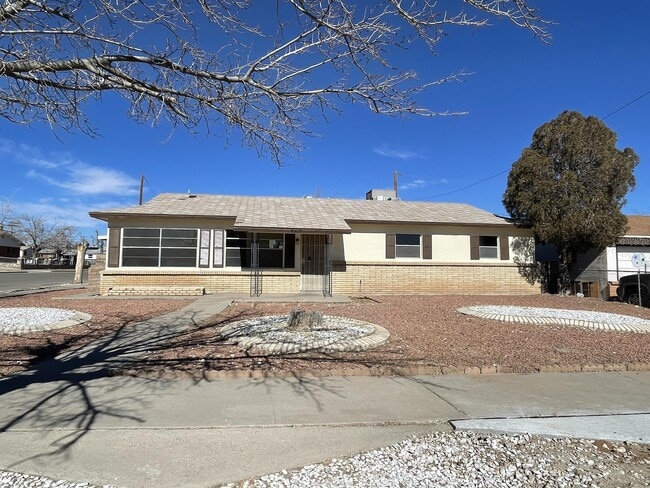 Primary Photo - 4917 Ajax Ct