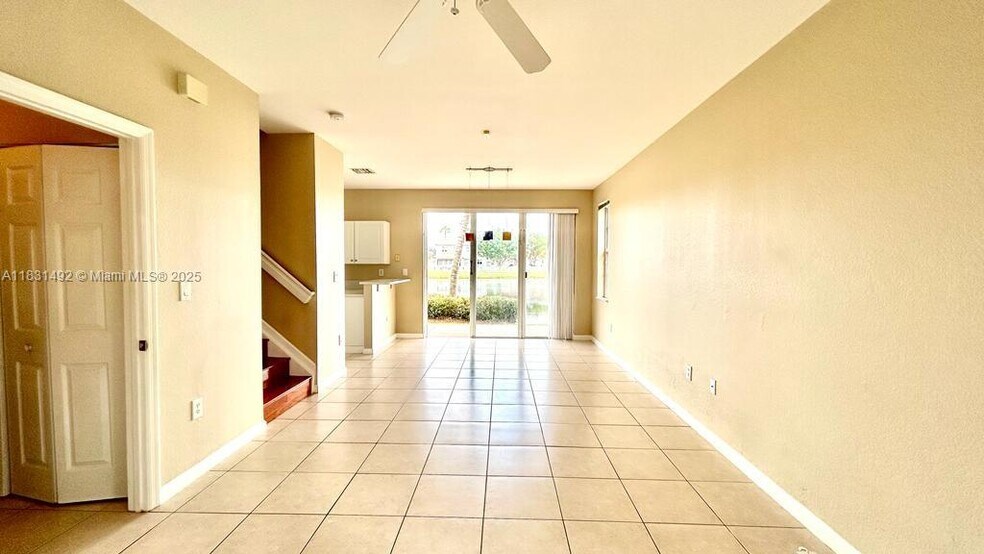 Building Photo - 677 NW 170th Ter
