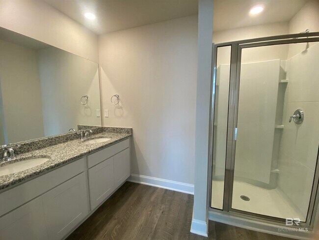 Building Photo - 6681 Spaniel Dr