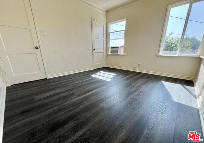 Building Photo - 5114 1/2 4th Ave