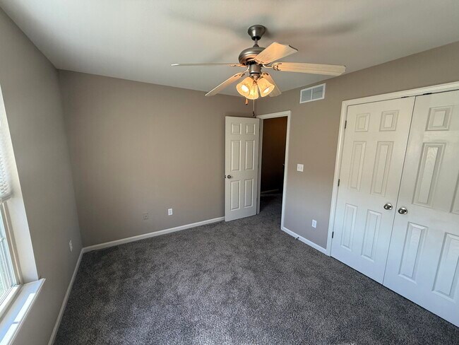 Building Photo - 214 Arctic Wolf Ct