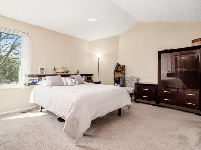 Building Photo - 6985 Muirfield Dr