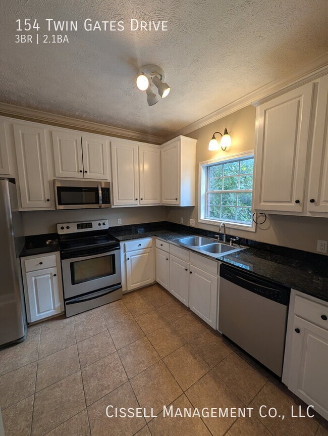 Building Photo - 154 Twin Gates Drive