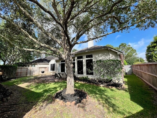 Building Photo - 3207 Ivy Bend Dr