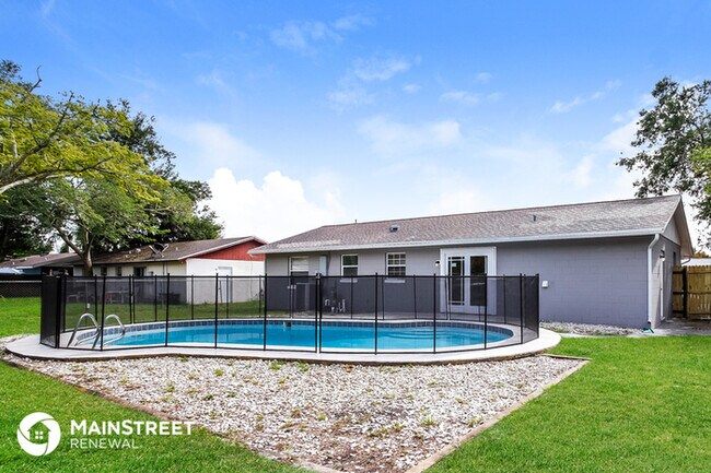 Building Photo - 7321 Glasgow Ave