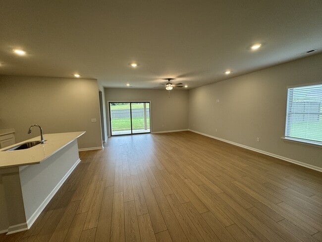 Building Photo - 229 Waylan Rdg Ln